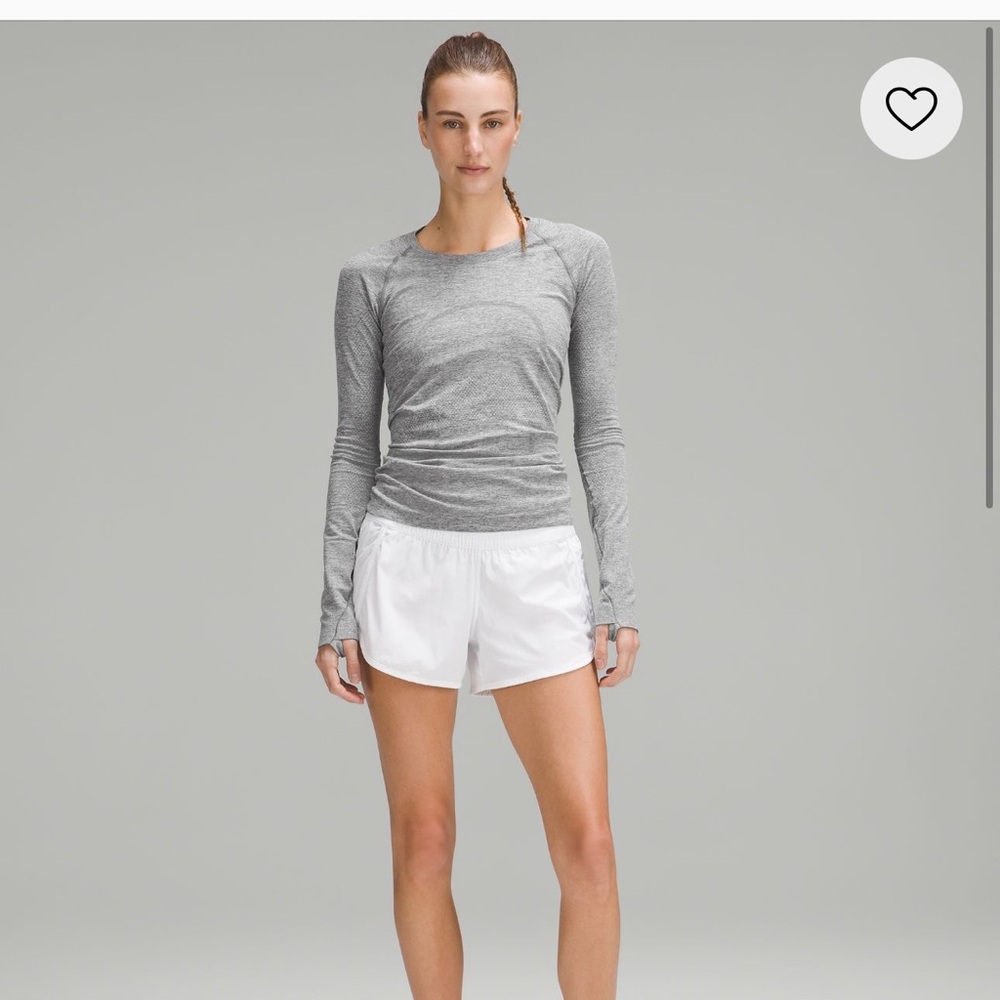 Pretty worn. Sooo cute, long. Size 4. Small stain, could prob get out. Love it